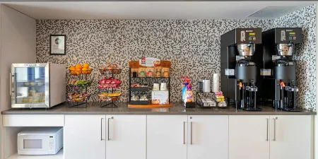 Free Grab-and-Go Breakfast