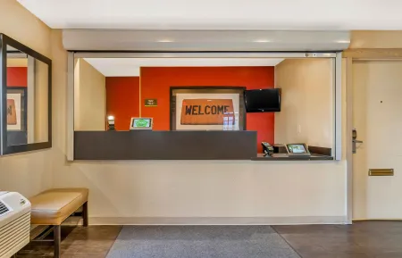 Lobby and Guest Check-in