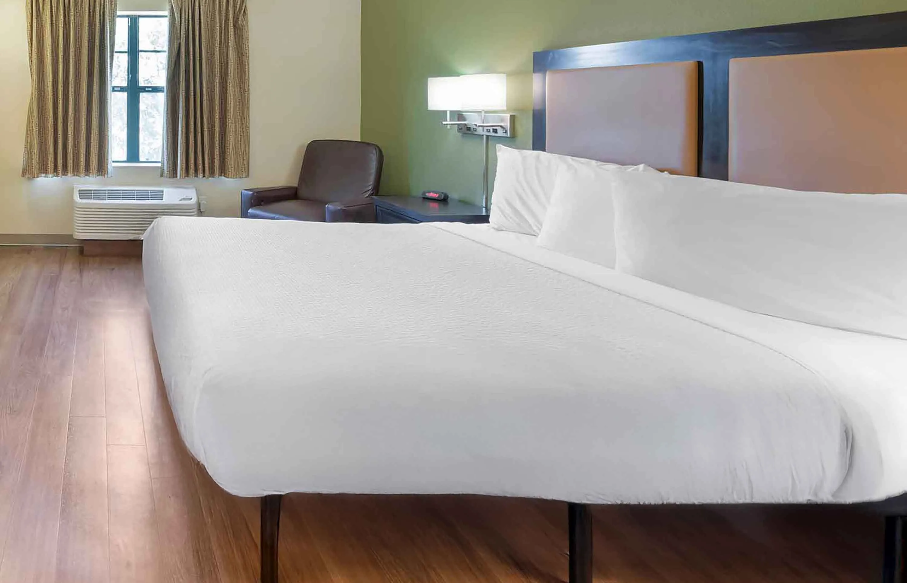 Studio Suite - 1 King Bed
